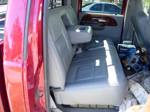 2003 Ford F-250-550 Super Crew XLT Bench with Armrest Seat Covers