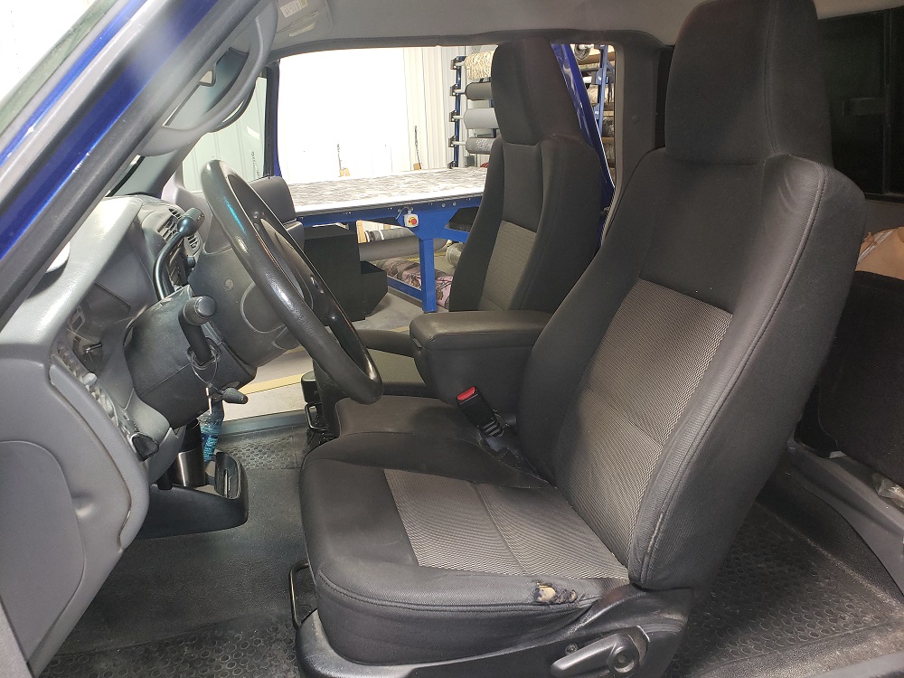 2004 2009 Ford Ranger 60 40 With Opening Console Seat Covers Headwaters - 95 Ford Ranger 60 40 Seat Covers