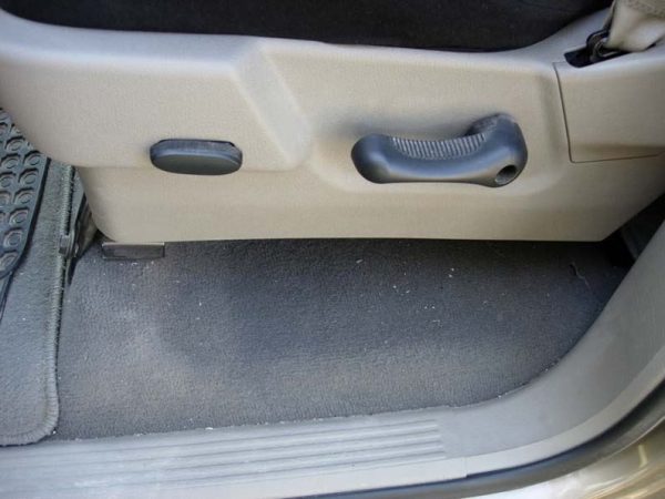 2005 - 2009 Dodge Buckets with Plastic Cowling Seat Covers