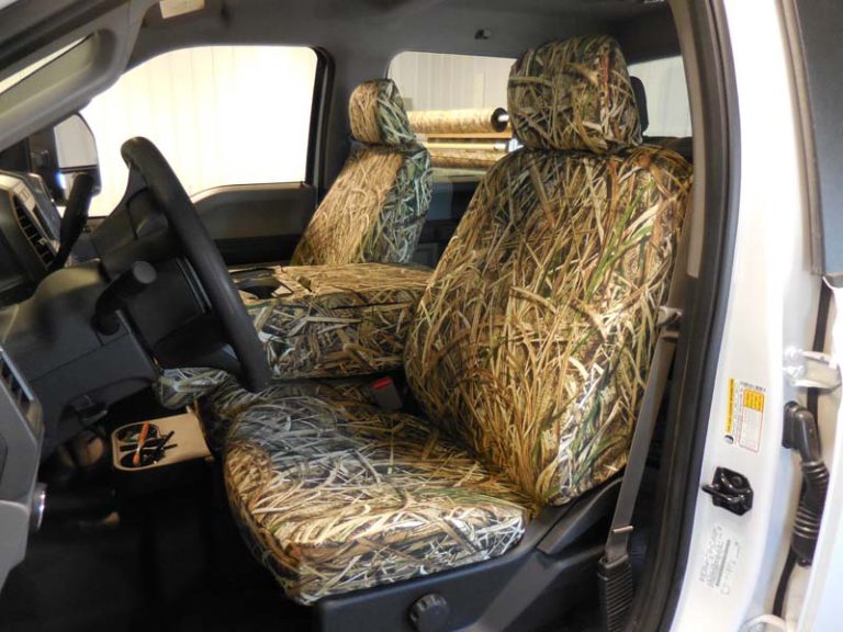 Headwaters Seat Covers 2017 F-250-550 Console down with 10- Shadowgrass Blades™ custom seat covers