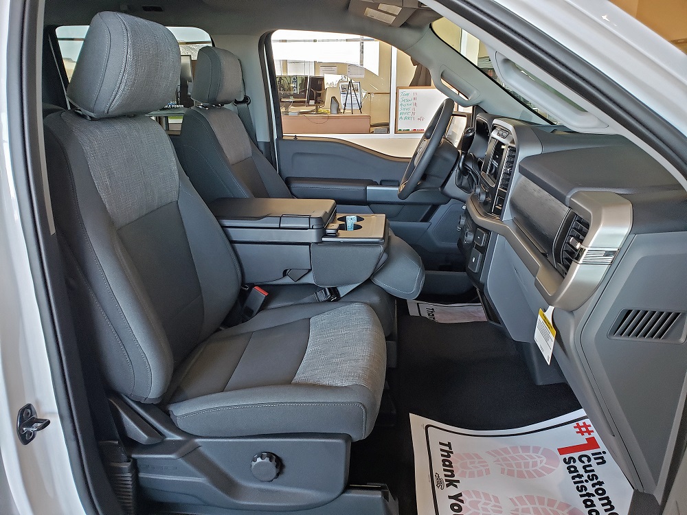 20212022 Ford F150 XLT 40/20/40 with Workspace Console Seat Covers